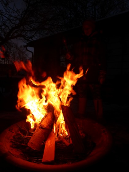 Full moon fire (1.4.15, 4:35 pm, Anchorage, Ak)