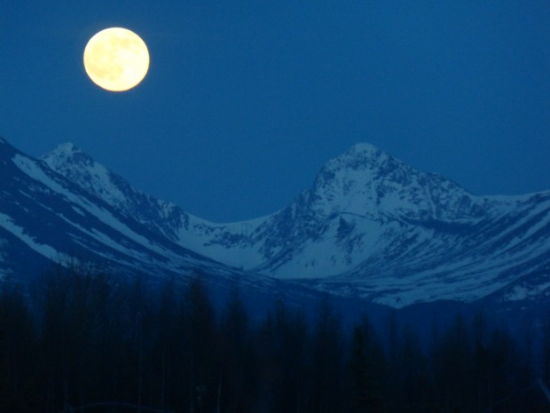 Full moon above Chugach Mountains (5.3.15, 10:40 pm, Anchorage, Ak)