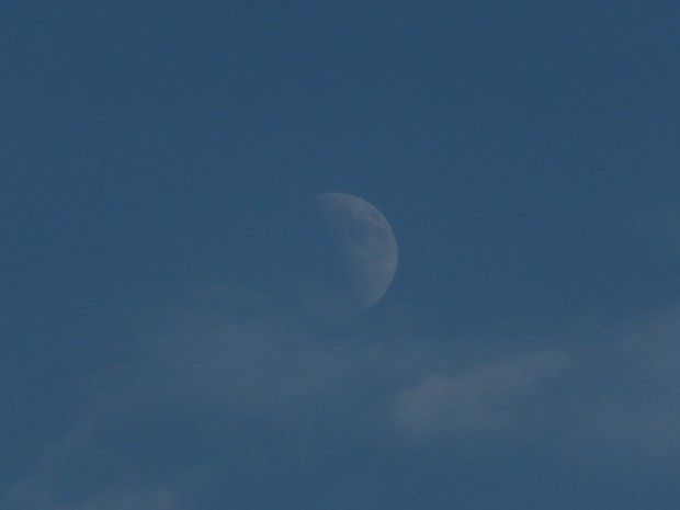 Waxing Moon toward Full Blue Moon-- 7.23.15, Anchorage, Ak