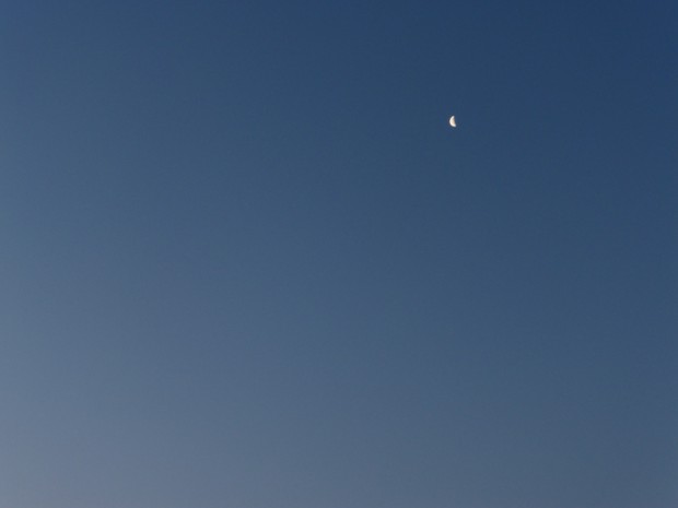 Morning Moon-- 5:43 am, 8.7.15, Anchorage, Ak
